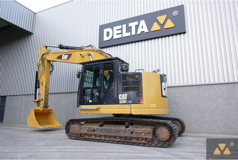 Caterpillar 325F LCR - Pelle sur chenille: photos 4 Caterpillar 325F LCR - Pelle sur chenille: photos 4