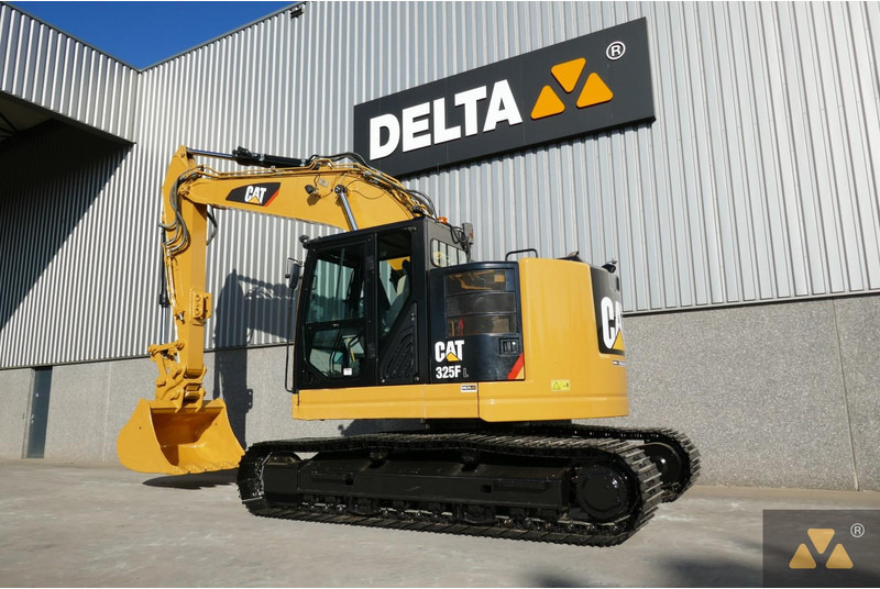 Caterpillar 325F LCR - Pelle sur chenille: photos 4 Caterpillar 325F LCR - Pelle sur chenille: photos 4