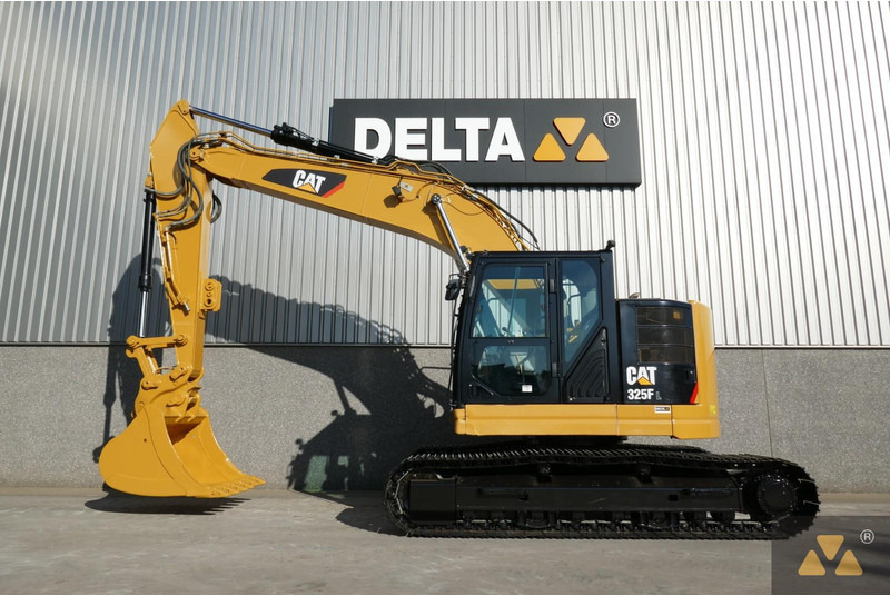 Caterpillar 325F LCR - Pelle sur chenille: photos 1 Caterpillar 325F LCR - Pelle sur chenille: photos 1