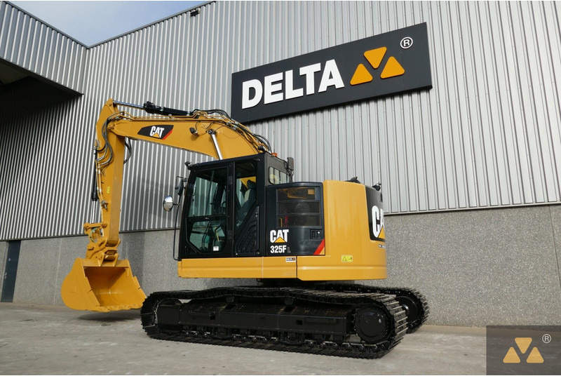 Caterpillar 325F LCR - Pelle sur chenille: photos 4 Caterpillar 325F LCR - Pelle sur chenille: photos 4