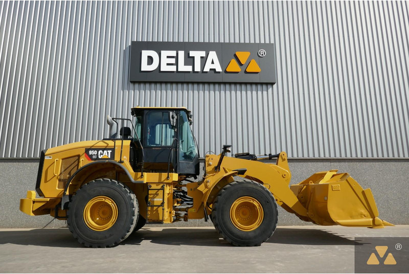 Caterpillar 950GC - Chargeuse sur pneus: photos 2 Caterpillar 950GC - Chargeuse sur pneus: photos 2