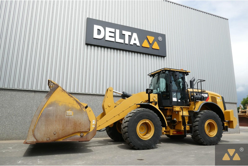 Caterpillar 962M - Chargeuse sur pneus: photos 4 Caterpillar 962M - Chargeuse sur pneus: photos 4