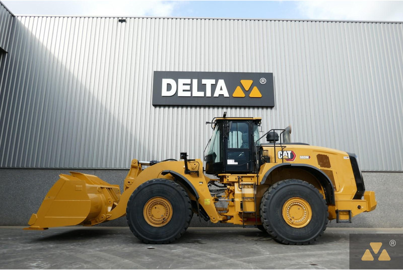 Caterpillar 980M - Chargeuse sur pneus: photos 1 Caterpillar 980M - Chargeuse sur pneus: photos 1