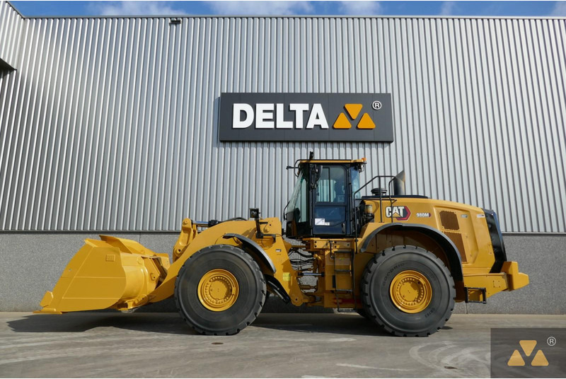 Caterpillar 980M - Chargeuse sur pneus: photos 1 Caterpillar 980M - Chargeuse sur pneus: photos 1