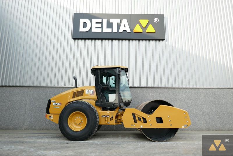 Caterpillar CS10GC - Compacteur: photos 2 Caterpillar CS10GC - Compacteur: photos 2