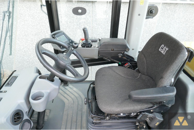 Compacteur Caterpillar CS64B: photos 7 Compacteur Caterpillar CS64B: photos 7