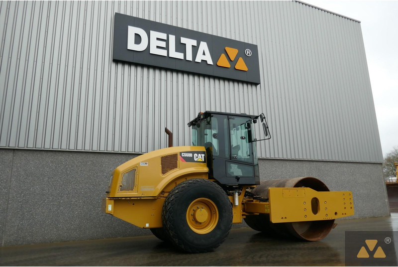 Caterpillar CS68B - Compacteur: photos 5 Caterpillar CS68B - Compacteur: photos 5