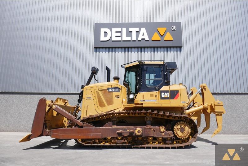 Caterpillar D7E LGP - Bulldozer: photos 1 Caterpillar D7E LGP - Bulldozer: photos 1