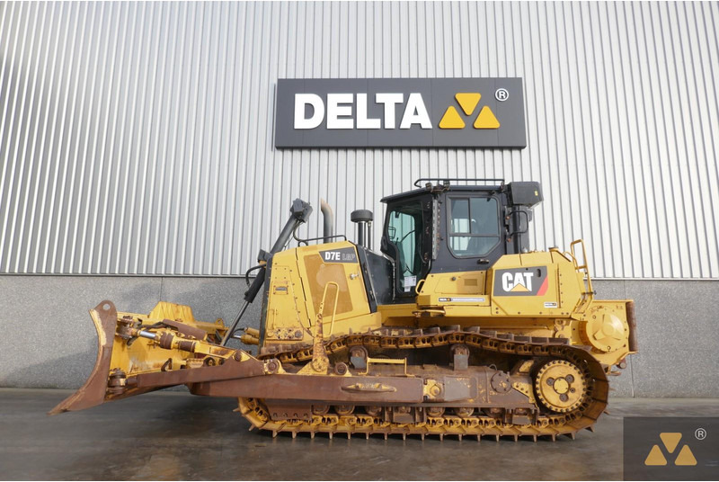 Caterpillar D7E LGP - Bulldozer: photos 1 Caterpillar D7E LGP - Bulldozer: photos 1