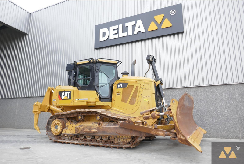 Caterpillar D7E - Bulldozer: photos 3 Caterpillar D7E - Bulldozer: photos 3