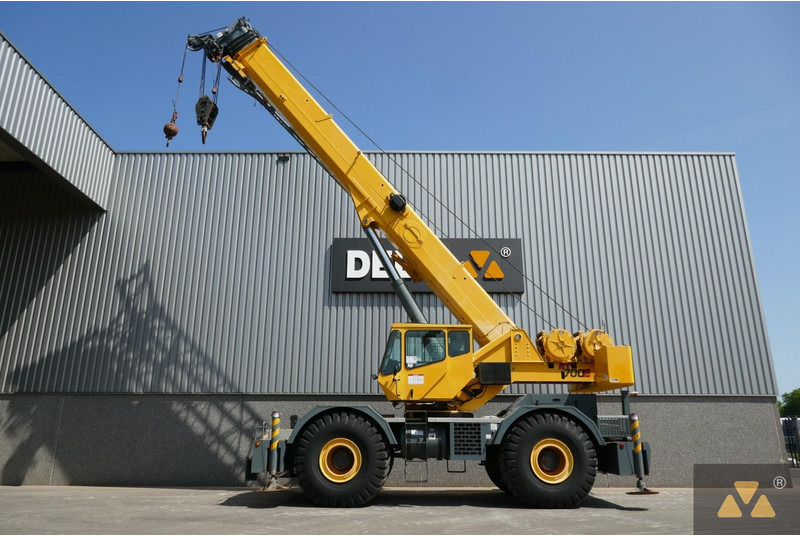 Grove RT700E - Grue automotrice lente: photos 1 Grove RT700E - Grue automotrice lente: photos 1