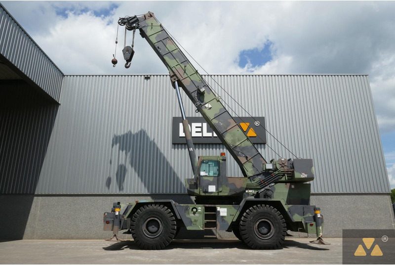 Grove RT875 Ex-army - Grue automotrice lente: photos 1 Grove RT875 Ex-army - Grue automotrice lente: photos 1