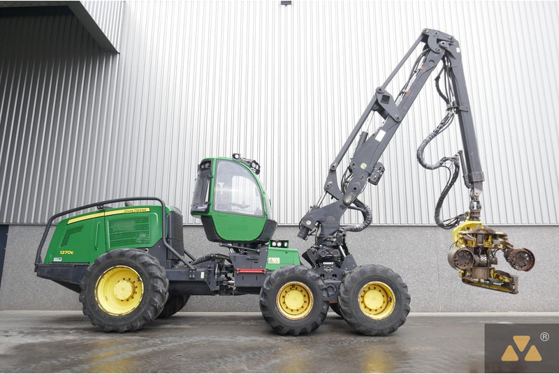John Deere 1270E - Abatteuse: photos 2 John Deere 1270E - Abatteuse: photos 2