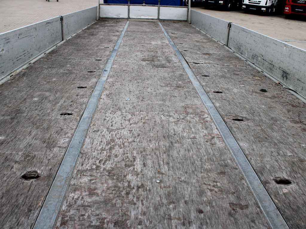 Camion plateau DAF LF 260, SLEEPING BODY, EURO 6, TIRES 80%: photos 7 Camion plateau DAF LF 260, SLEEPING BODY, EURO 6, TIRES 80%: photos 7