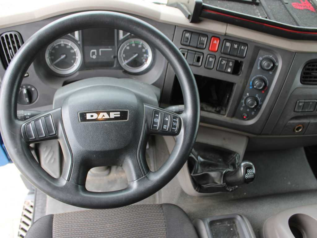 Camion plateau DAF LF 260, SLEEPING BODY, EURO 6, TIRES 80%: photos 12 Camion plateau DAF LF 260, SLEEPING BODY, EURO 6, TIRES 80%: photos 12