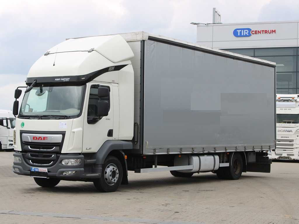 DAF LF 290 FA, EURO 6, SLEEPING CABIN - Camion à rideaux coulissants: photos 1 DAF LF 290 FA, EURO 6, SLEEPING CABIN - Camion à rideaux coulissants: photos 1
