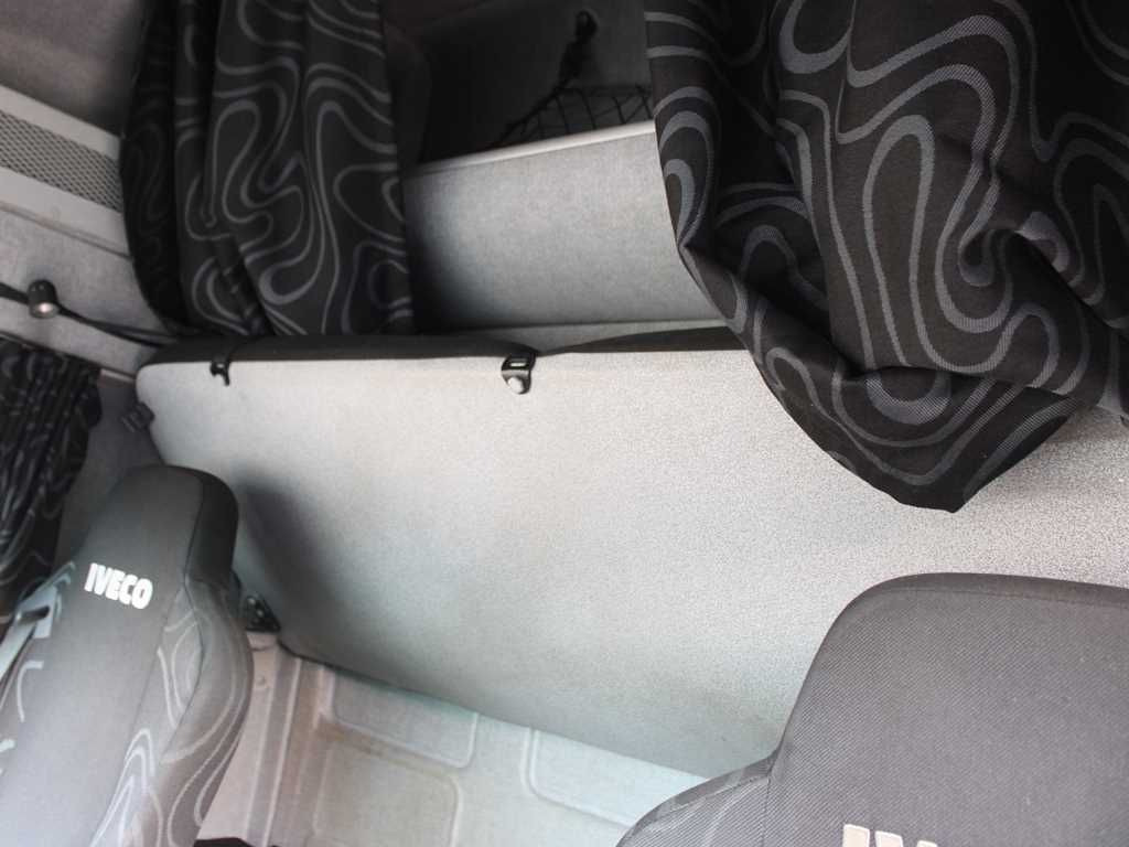 Iveco EUROCARGO 75E18, SIDE-WALLS, EURO 5 - Camion à rideaux coulissants: photos 4 Iveco EUROCARGO 75E18, SIDE-WALLS, EURO 5 - Camion à rideaux coulissants: photos 4