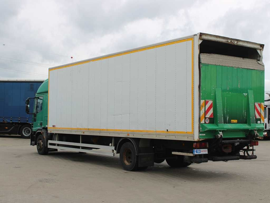 Iveco EUROCARGO ML 160E28, EURO 4, TAIL LIFT Iveco EUROCARGO ML 160E28, EURO 4, TAIL LIFT - Camion fourgon: photos 4 Iveco EUROCARGO ML 160E28, EURO 4, TAIL LIFT Iveco EUROCARGO ML 160E28, EURO 4, TAIL LIFT - Camion fourgon: photos 4