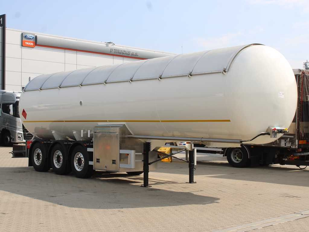 KADATEC KA350C,LIFTING AXLE,LPG-PROPANBUTAN,53m³ - Semi-remorque citerne: photos 2 KADATEC KA350C,LIFTING AXLE,LPG-PROPANBUTAN,53m³ - Semi-remorque citerne: photos 2