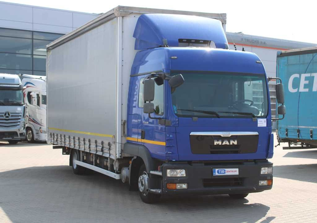 MAN TGL 8.220, EURO 5 - Camion à rideaux coulissants: photos 2 MAN TGL 8.220, EURO 5 - Camion à rideaux coulissants: photos 2