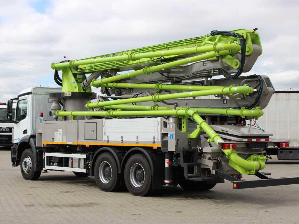 Mercedes-Benz ACTROS 2840, 6X4, Car pump ZOOMLION ZL36X-5Z - Camion pompe: photos 5 Mercedes-Benz ACTROS 2840, 6X4, Car pump ZOOMLION ZL36X-5Z - Camion pompe: photos 5
