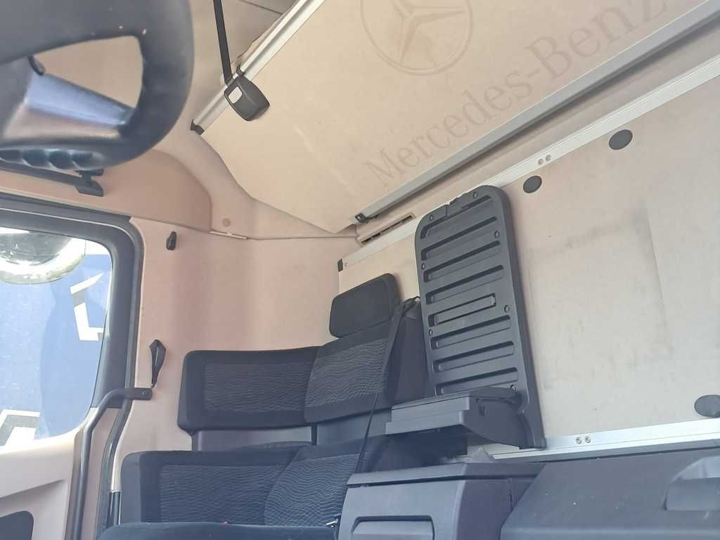 Mercedes-Benz Actros 2542, 6X2 - Camion à rideaux coulissants: photos 5 Mercedes-Benz Actros 2542, 6X2 - Camion à rideaux coulissants: photos 5