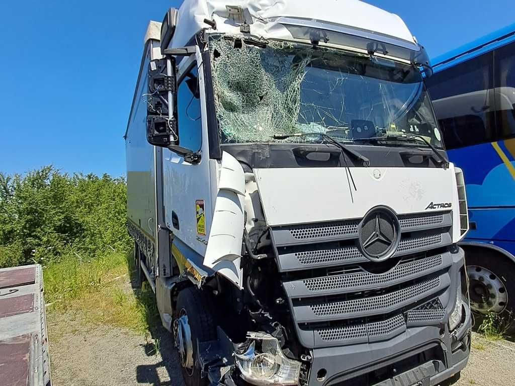 Mercedes-Benz Actros 2542, 6X2 - Camion à rideaux coulissants: photos 2 Mercedes-Benz Actros 2542, 6X2 - Camion à rideaux coulissants: photos 2