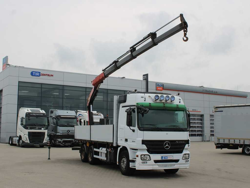 Mercedes-Benz Actros 2644, 6X4, EURO 4, CRANE FASSI F210 - Camion plateau, Camion grue: photos 2 Mercedes-Benz Actros 2644, 6X4, EURO 4, CRANE FASSI F210 - Camion plateau, Camion grue: photos 2