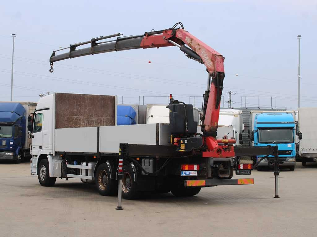 Mercedes-Benz Actros 2644, 6X4, EURO 4, CRANE FASSI F210 - Camion plateau, Camion grue: photos 4 Mercedes-Benz Actros 2644, 6X4, EURO 4, CRANE FASSI F210 - Camion plateau, Camion grue: photos 4