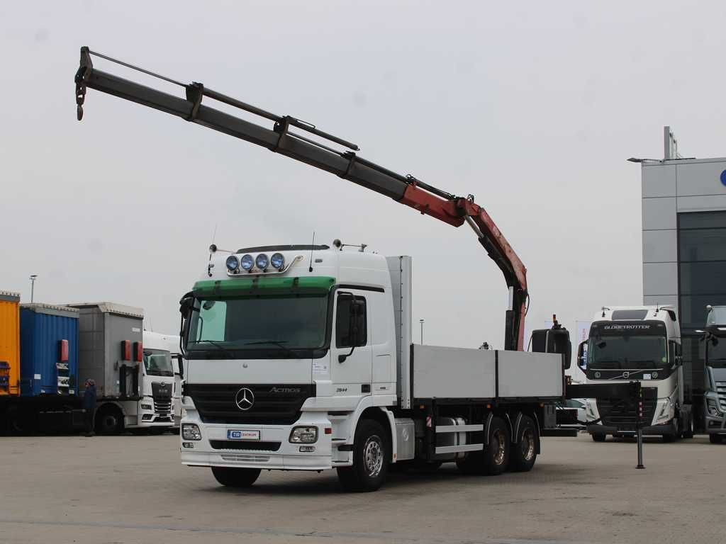 Mercedes-Benz Actros 2644, 6X4, EURO 4, CRANE FASSI F210 - Camion grue: photos 1 Mercedes-Benz Actros 2644, 6X4, EURO 4, CRANE FASSI F210 - Camion grue: photos 1