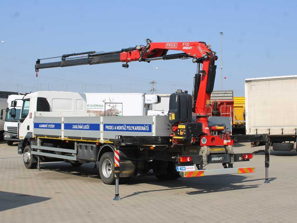 Renault D 250, EURO 6, SIDE, HYDRAULIC ARM FASSI F110 - Camion plateau, Camion grue: photos 5 Renault D 250, EURO 6, SIDE, HYDRAULIC ARM FASSI F110 - Camion plateau, Camion grue: photos 5