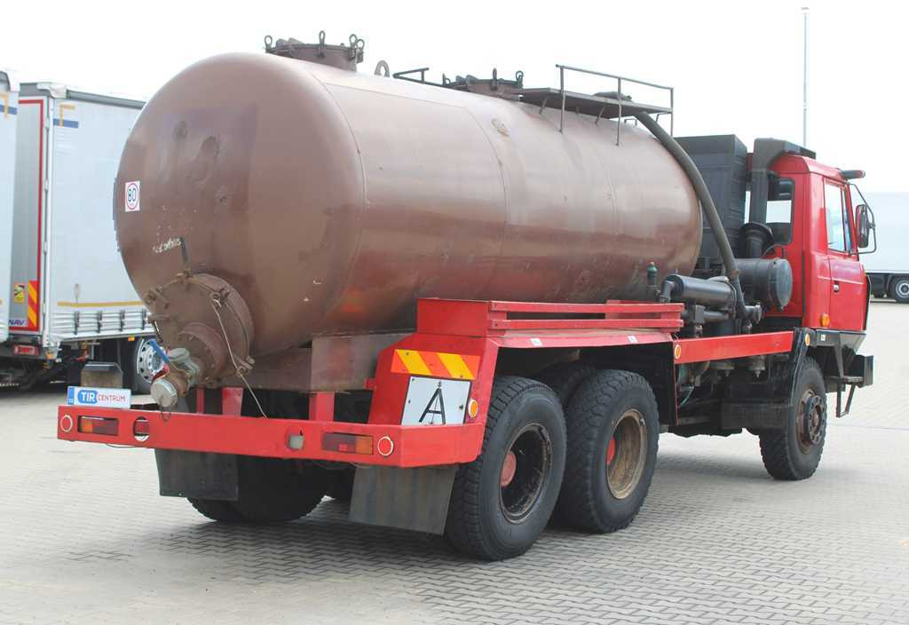 Tatra T815, 6X6, 11m³, FUEL TRUCK - Camion citerne: photos 4 Tatra T815, 6X6, 11m³, FUEL TRUCK - Camion citerne: photos 4