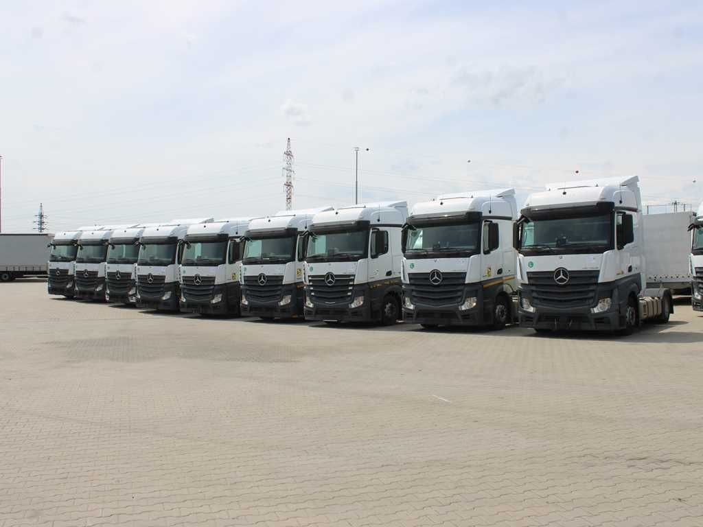 Mercedes-Benz 9 PCS MB ACTROS 1845, LSNRL, "TENDER" - Tracteur routier: photos 1 Mercedes-Benz 9 PCS MB ACTROS 1845, LSNRL, "TENDER" - Tracteur routier: photos 1