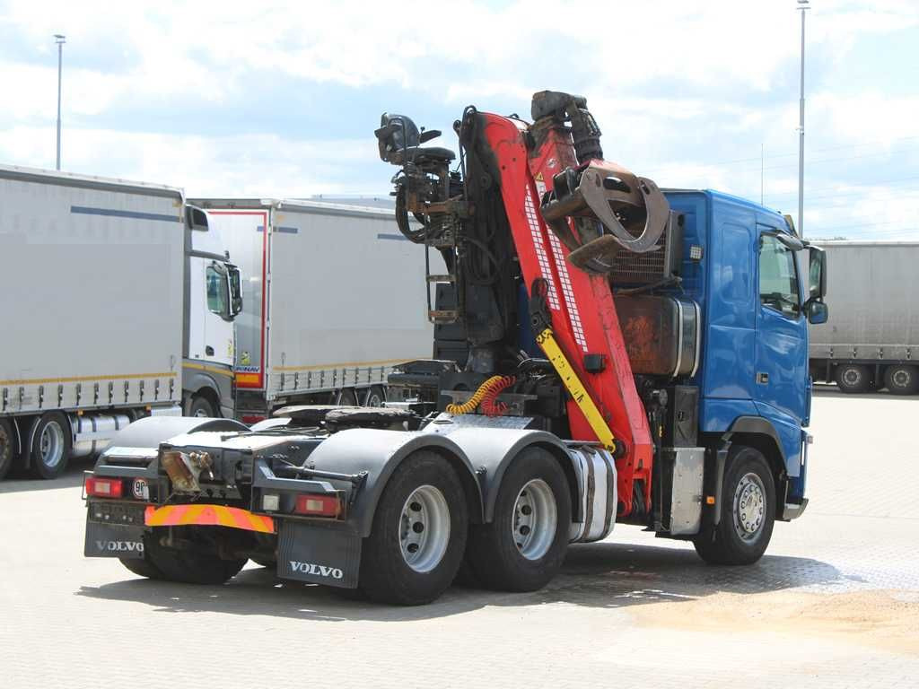 Volvo FHL 3C, EURO 5EEV, 6X4, CRANE CRANAB TZ12.2 - Camion grumier: photos 3 Volvo FHL 3C, EURO 5EEV, 6X4, CRANE CRANAB TZ12.2 - Camion grumier: photos 3