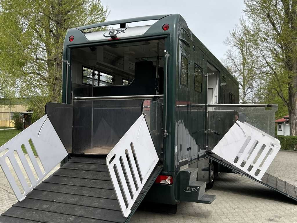 Volvo STX FL, 6 PEOPLE, 5 HORSES, CAMERA, 2X TAIL LIFT - Camion chevaux: photos 5 Volvo STX FL, 6 PEOPLE, 5 HORSES, CAMERA, 2X TAIL LIFT - Camion chevaux: photos 5
