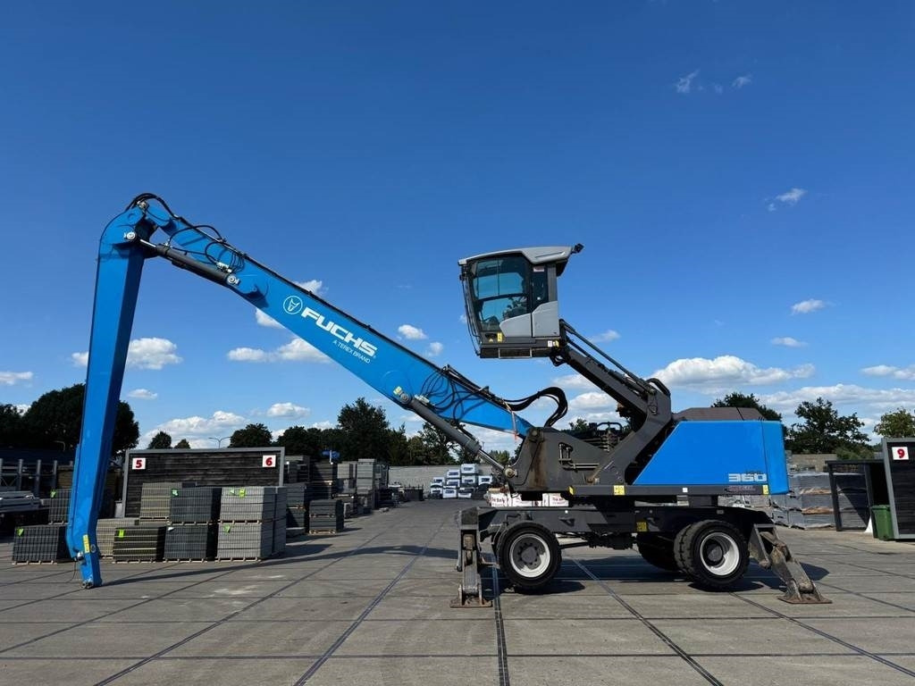 Fuchs MHL 360 T4F - Pelle de manutention: photos 1 Fuchs MHL 360 T4F - Pelle de manutention: photos 1