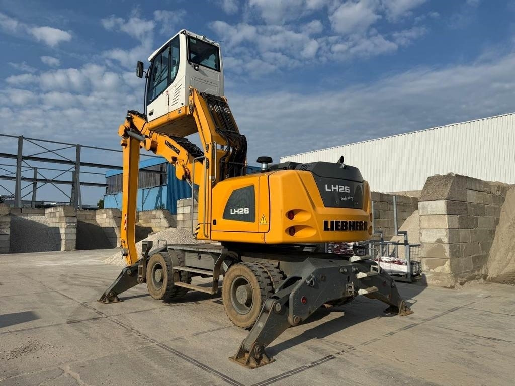 Liebherr LH 26 M - Pelle de manutention: photos 5 Liebherr LH 26 M - Pelle de manutention: photos 5