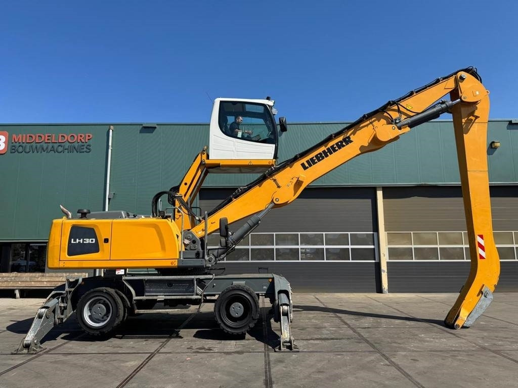 Liebherr LH 30 M - Pelle de manutention: photos 5 Liebherr LH 30 M - Pelle de manutention: photos 5