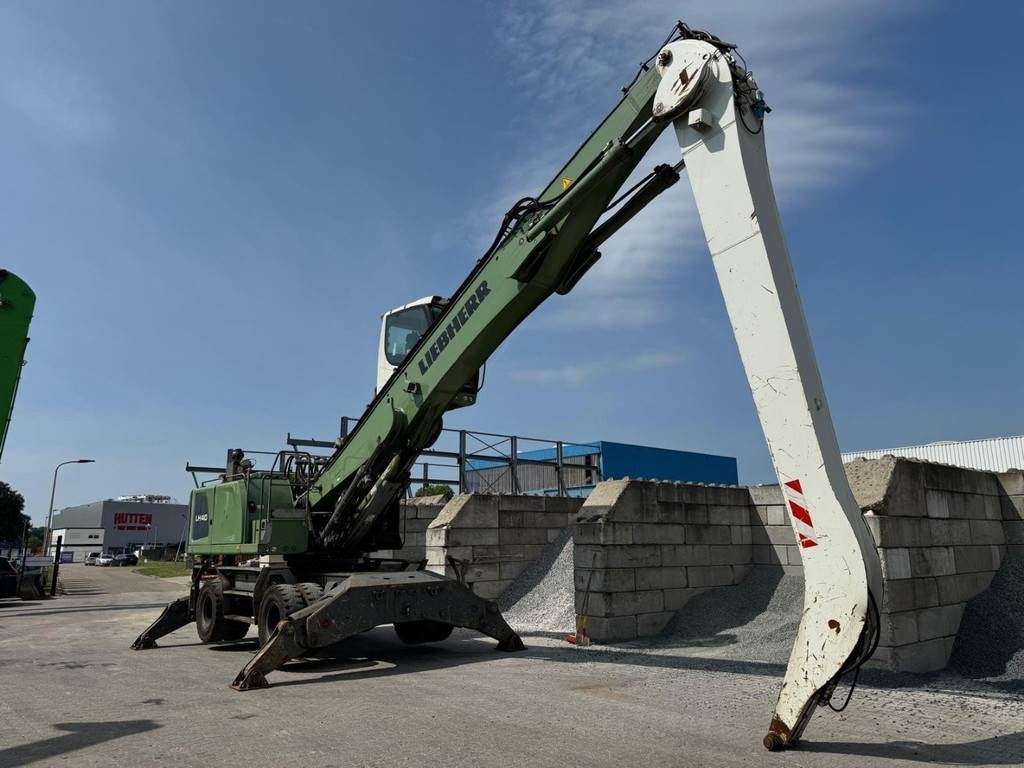 Liebherr LH 40 M - Pelle de manutention: photos 5 Liebherr LH 40 M - Pelle de manutention: photos 5