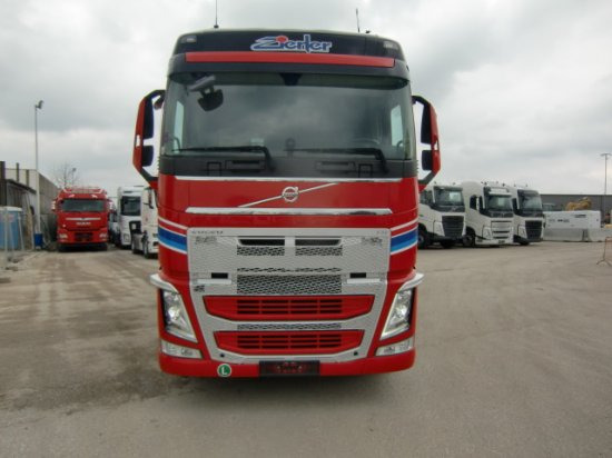 Volvo FH 500 8X4*4 Euro 6, Retarder, Tierkörpertransport Voll Luft - Camion: photos 2 Volvo FH 500 8X4*4 Euro 6, Retarder, Tierkörpertransport Voll Luft - Camion: photos 2
