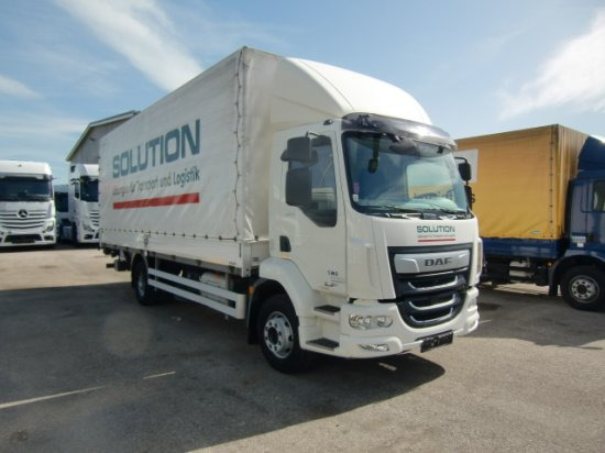DAF LF 260 16 Tonner Plane mit LBW, Automatik, E6, - Camion à rideaux coulissants: photos 3 DAF LF 260 16 Tonner Plane mit LBW, Automatik, E6, - Camion à rideaux coulissants: photos 3
