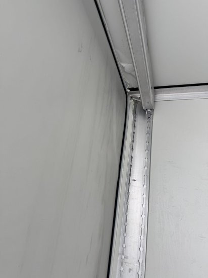 Krone Cool Liner, Thermo King SLX 300 , kleiner Schaden links hinten - Semi-remorque isothermique: photos 5 Krone Cool Liner, Thermo King SLX 300 , kleiner Schaden links hinten - Semi-remorque isothermique: photos 5