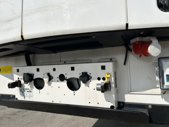 Krone Kühlauflieger, TK SLXi 300, Liftachse, Doppelstock, Blumenbreite - Semi-remorque isothermique: photos 5 Krone Kühlauflieger, TK SLXi 300, Liftachse, Doppelstock, Blumenbreite - Semi-remorque isothermique: photos 5