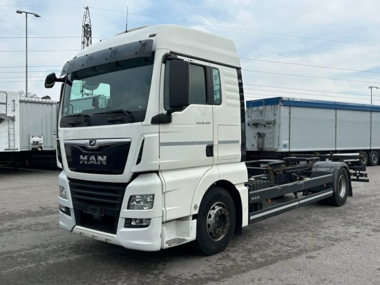 MAN TGX 18.460 XLX, 4x2, Euro 6, Standklima - Camion porte-conteneur/ Caisse mobile: photos 1 MAN TGX 18.460 XLX, 4x2, Euro 6, Standklima - Camion porte-conteneur/ Caisse mobile: photos 1