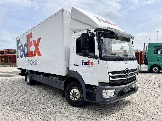 Mercedes-Benz Atego 1224 Koffer mit Hebebühne - Camion fourgon: photos 3 Mercedes-Benz Atego 1224 Koffer mit Hebebühne - Camion fourgon: photos 3