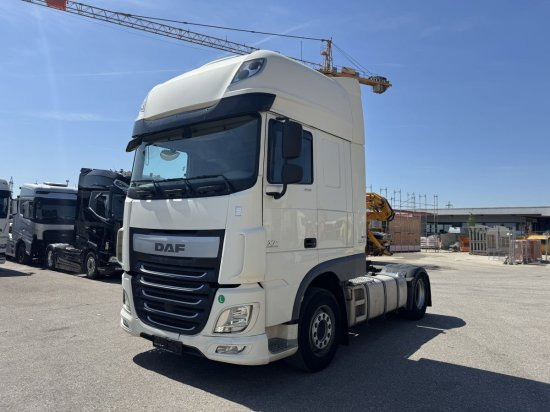 DAF XF 460 SSC, Automatik, EURO6, Standklima - Tracteur routier: photos 1 DAF XF 460 SSC, Automatik, EURO6, Standklima - Tracteur routier: photos 1