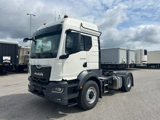 MAN TGS 18.480 4x4 Hydro Pritarder Kipphydraulik - Tracteur routier: photos 2 MAN TGS 18.480 4x4 Hydro Pritarder Kipphydraulik - Tracteur routier: photos 2