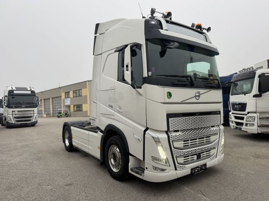 Volvo FH 13.540 XL, Vollluft, Hydraulik, Standklima, E6 - Tracteur routier: photos 3 Volvo FH 13.540 XL, Vollluft, Hydraulik, Standklima, E6 - Tracteur routier: photos 3