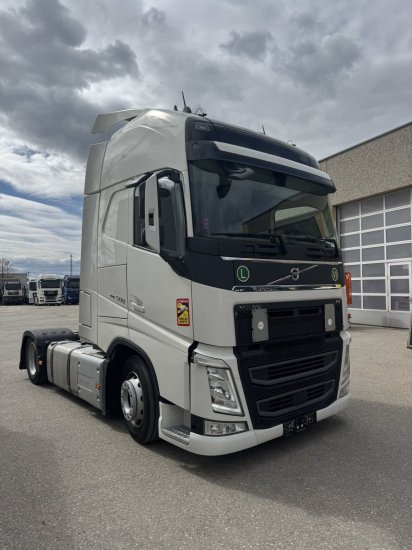 Volvo FH 500 E6, FULL-AIR, Low Deck , I-Shift, Standklima - Tracteur routier: photos 1 Volvo FH 500 E6, FULL-AIR, Low Deck , I-Shift, Standklima - Tracteur routier: photos 1
