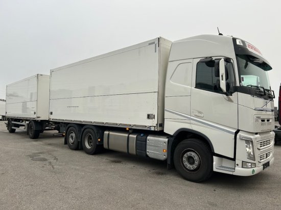 Volvo FH 500 6x2 Getränkekomplettzug, Orten Getränkeaufbau - Camion pour le transport de boissons: photos 3 Volvo FH 500 6x2 Getränkekomplettzug, Orten Getränkeaufbau - Camion pour le transport de boissons: photos 3